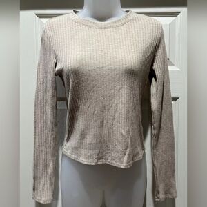 One Love Clothing Los Angeles Beige Sweater Women’s Medium